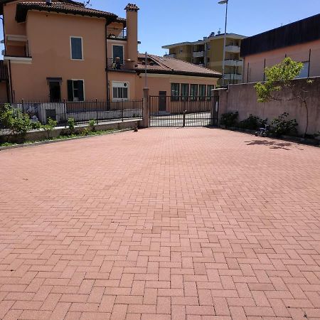 Casa Marina Apartment Verbania Exterior photo